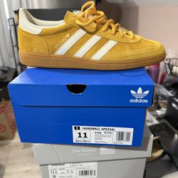 Adidas Spezial M size 11