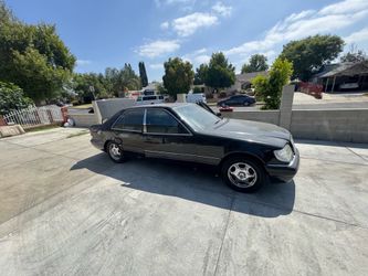 1994 Mercedes-Benz S-Class