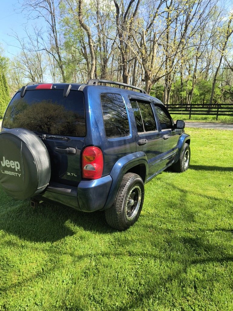 2003 Jeep Liberty