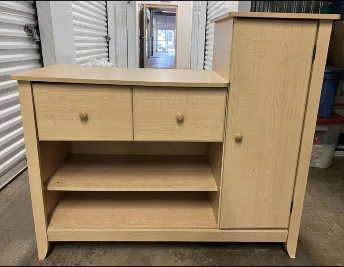 Changing Table in excellent used condition!