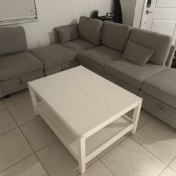 Sectional Couch And Table 