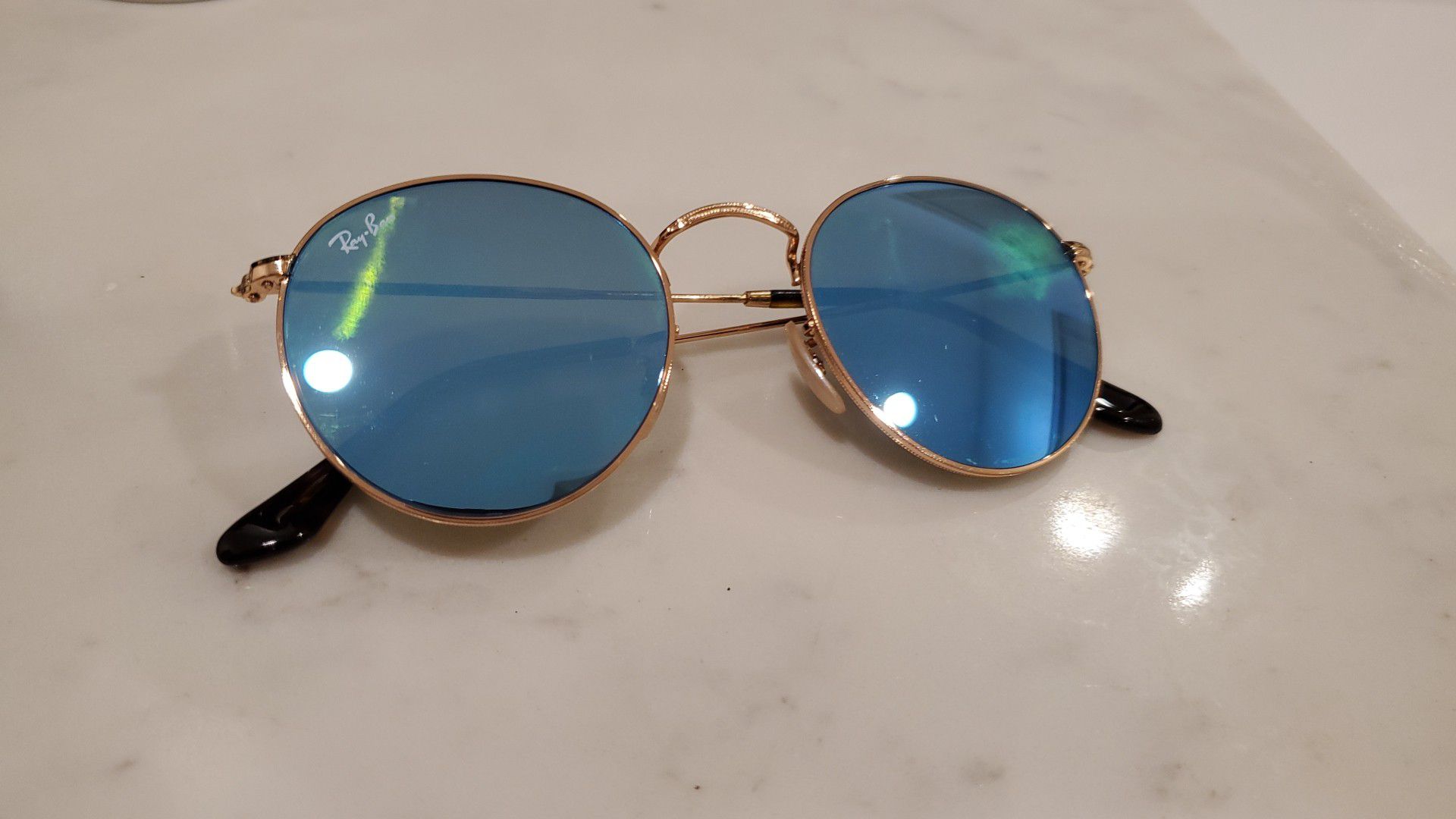 Rayban blue mirror sun glasses