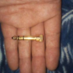 Amplifier/Headphones Adapter