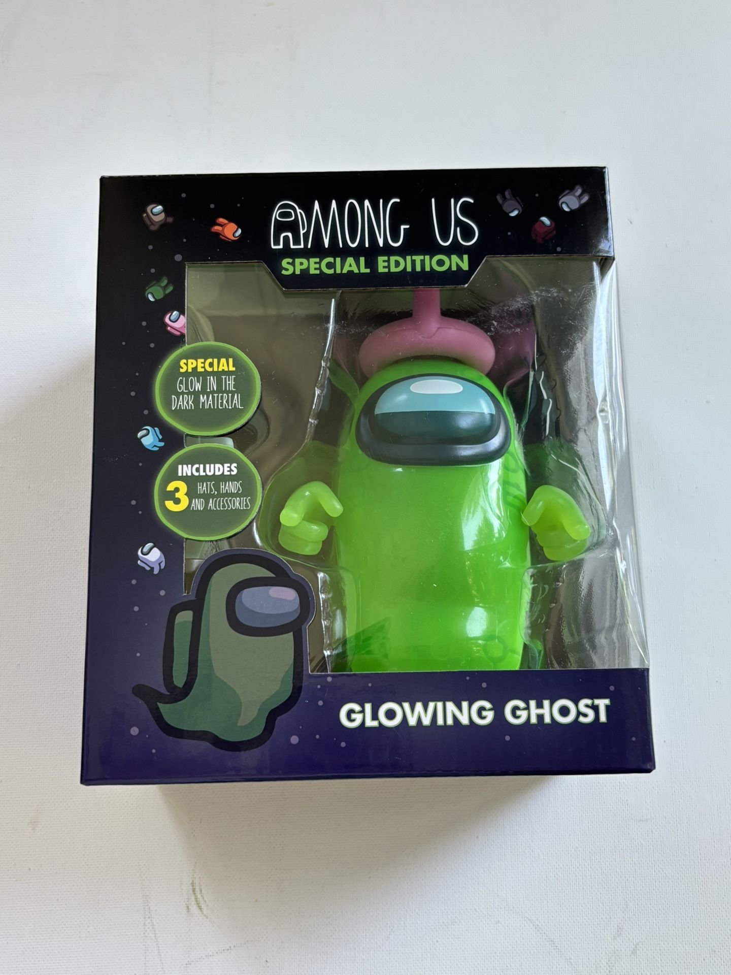 Among us Glowing Ghost