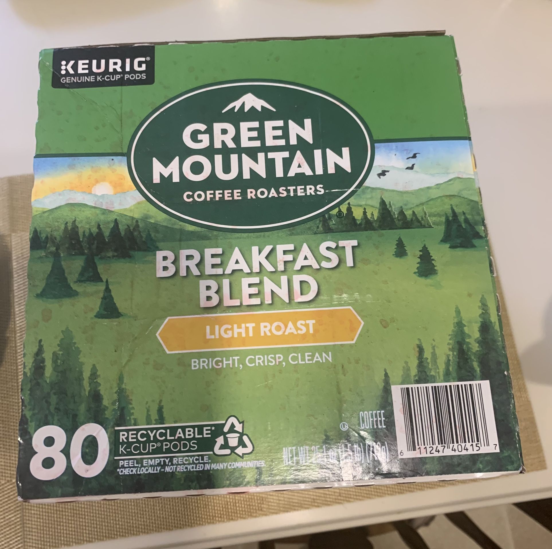 Green Mountain Coffee Roasters Light Roast Coffee Pods, Breakfast Blend, 80 ct. Best by May 2026 New