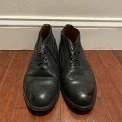 BRASS BOOTS Square-Toe Black Sz 10 1/2 M Men Leather Strap Loafers