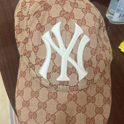 Gucci New York Hat