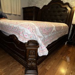 Ashley Furniture Bedroom Set