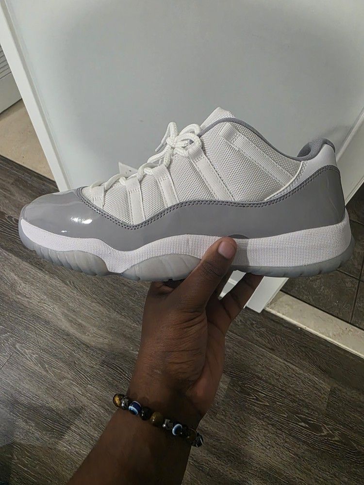 Air Jordan 11 Low Cement Grey