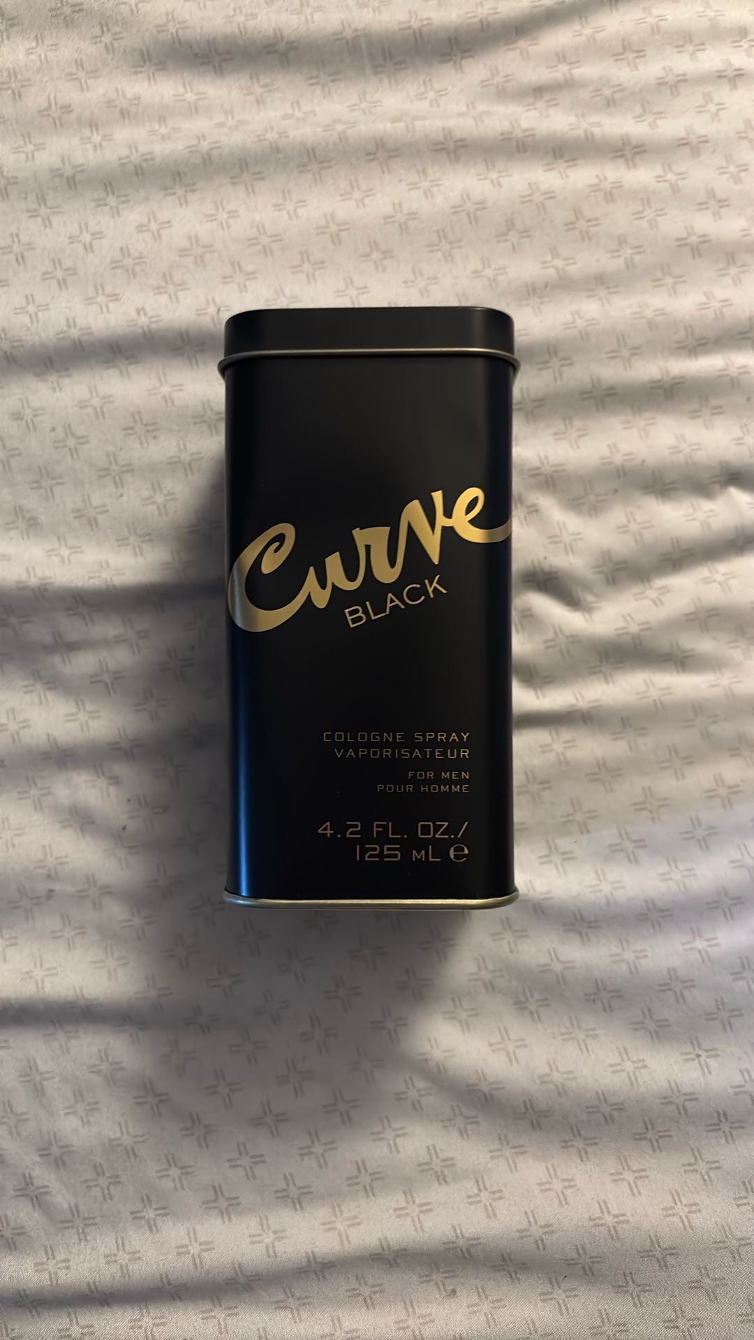 curve black