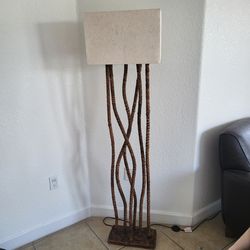 Floor lamp