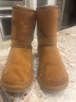 UGG Classic Short Boots Chestnut