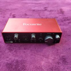 Focusrite Scarlett 2i2 3rd Gen
