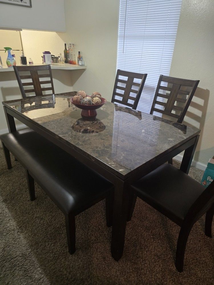Bench Dining Table With 4 Chairs