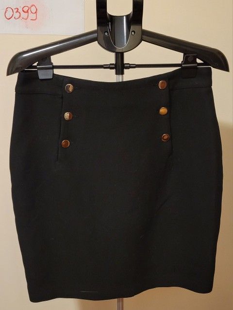 H&M Black Skirt - Size 12 (0399)
