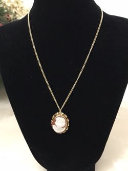 Beautiful Gold filled necklace