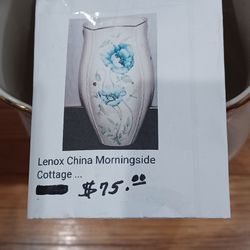 New  Lenox China  Vase