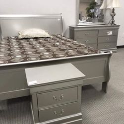 New 4pc Queen Bedroom Set + Mattress Set 