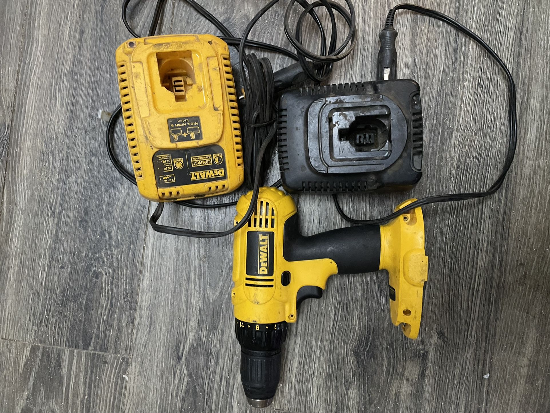 Dewalt 18v Drill And Two Chargers