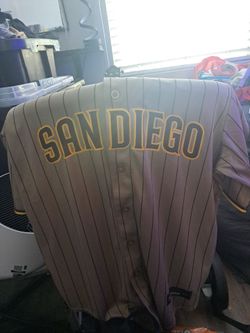 New Jackson Merrill Padres jersey