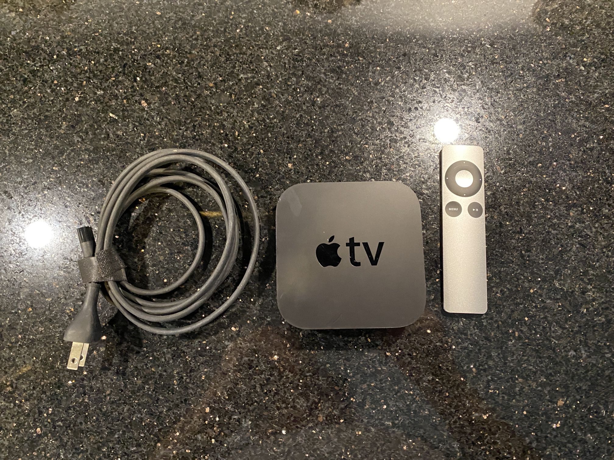 Apple TV HD Media Streamer Model A1469 with Remote