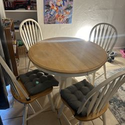 Beautiful Kitchen Table 