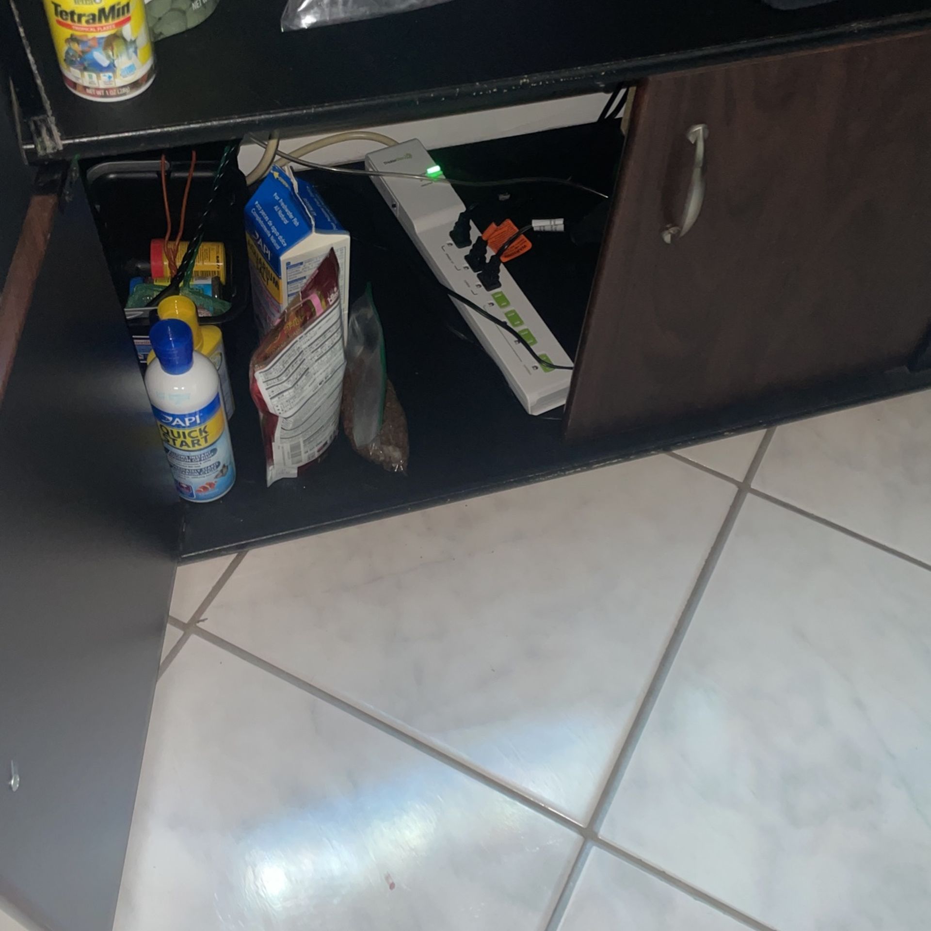Fish Tank For Sale (FISH NOT INCLUDED)