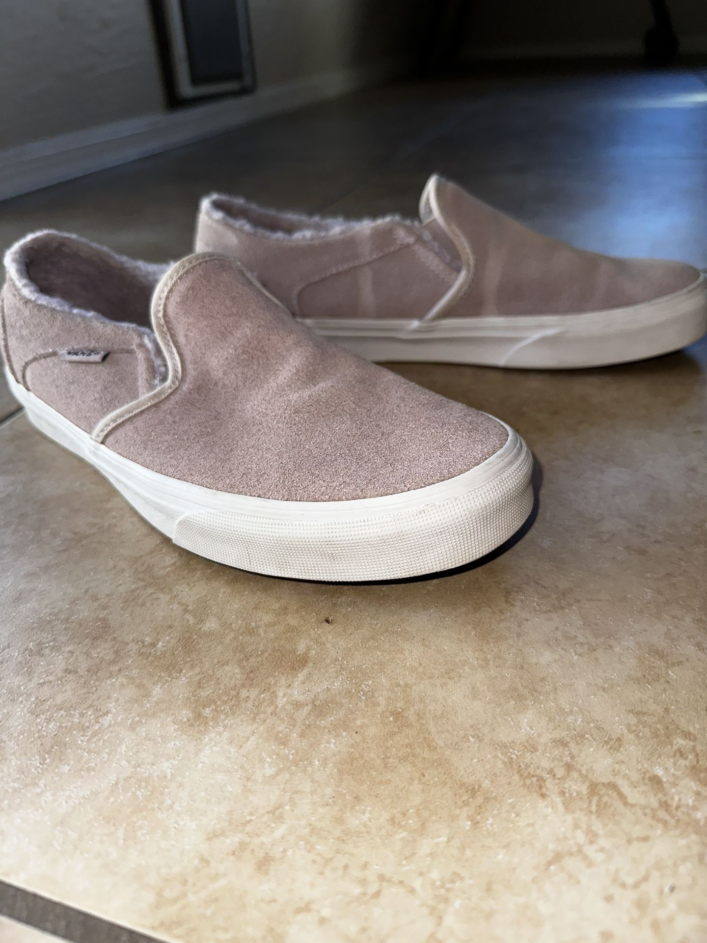 Women’s Vans Sneakers for Sale in Goodyear, AZ OfferUp