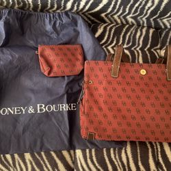 Dooney & Bourke Tote W/ Dust Bag & Pouch
