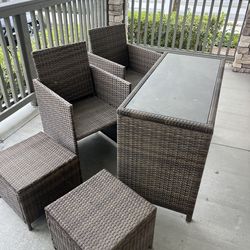 Patio set