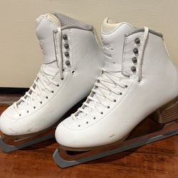 Jackson Evo figure skates women’s size 5 Wide