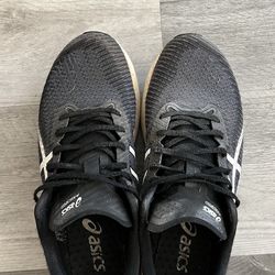 US 8 Men’s Asics Magic Speed 2 running shoes