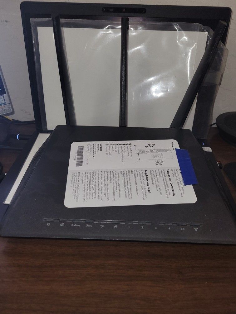 NIGHTHAWK NETGEAR AC1900 Smart WiFi Router (MODEL-R7000)