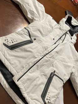 Ski jacket