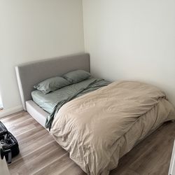 Softframe Designs Moon Queen Ultra Set Bed Frame 5-6” + Headboard