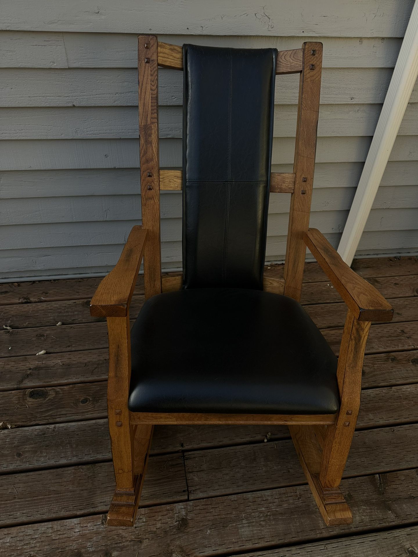 Oak Mission Rocking Chair