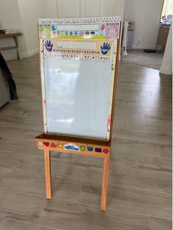 Kids dry erase board / easel
