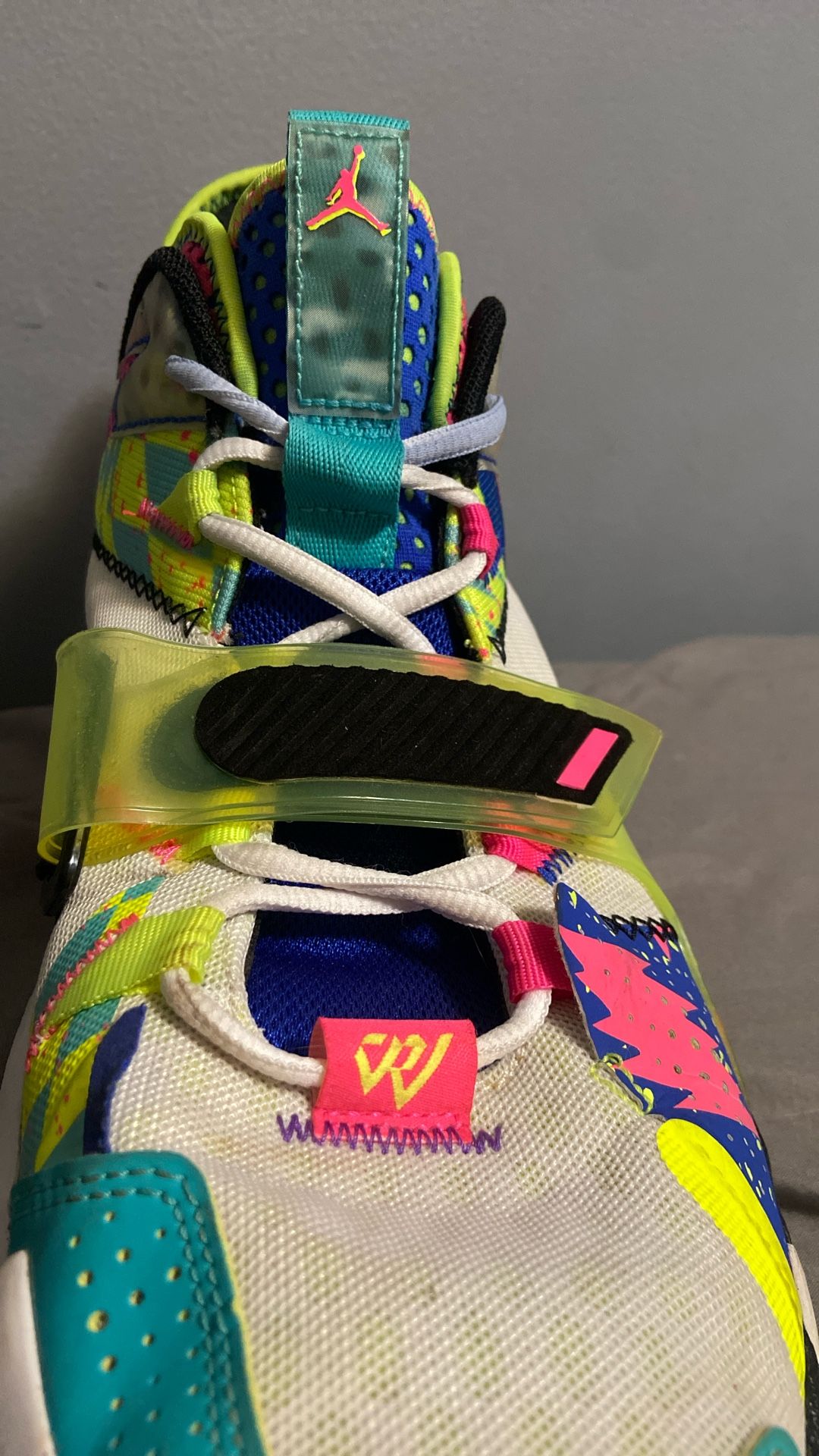 Men’s jordan! Zer0.3 Inspired By Russell Westbrook!