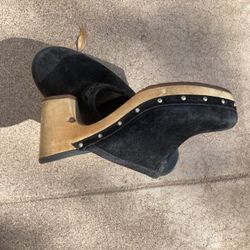 Black Ugg Clogs 6.5W 