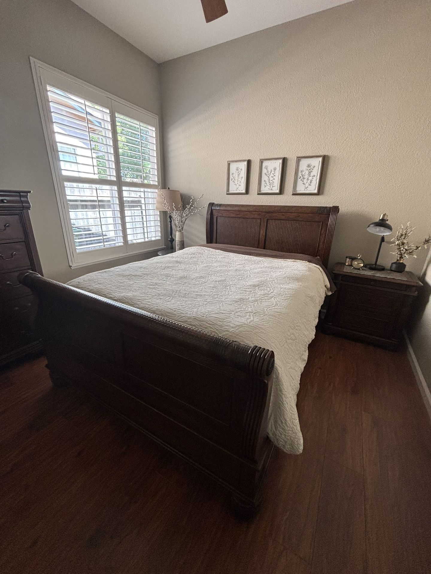 Queen Bedroom Set With Mattress And Box Spring