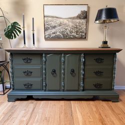 Refurbished Vintage Sideboard / Buffet 🌿