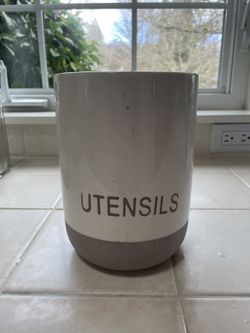 Utensil Holder