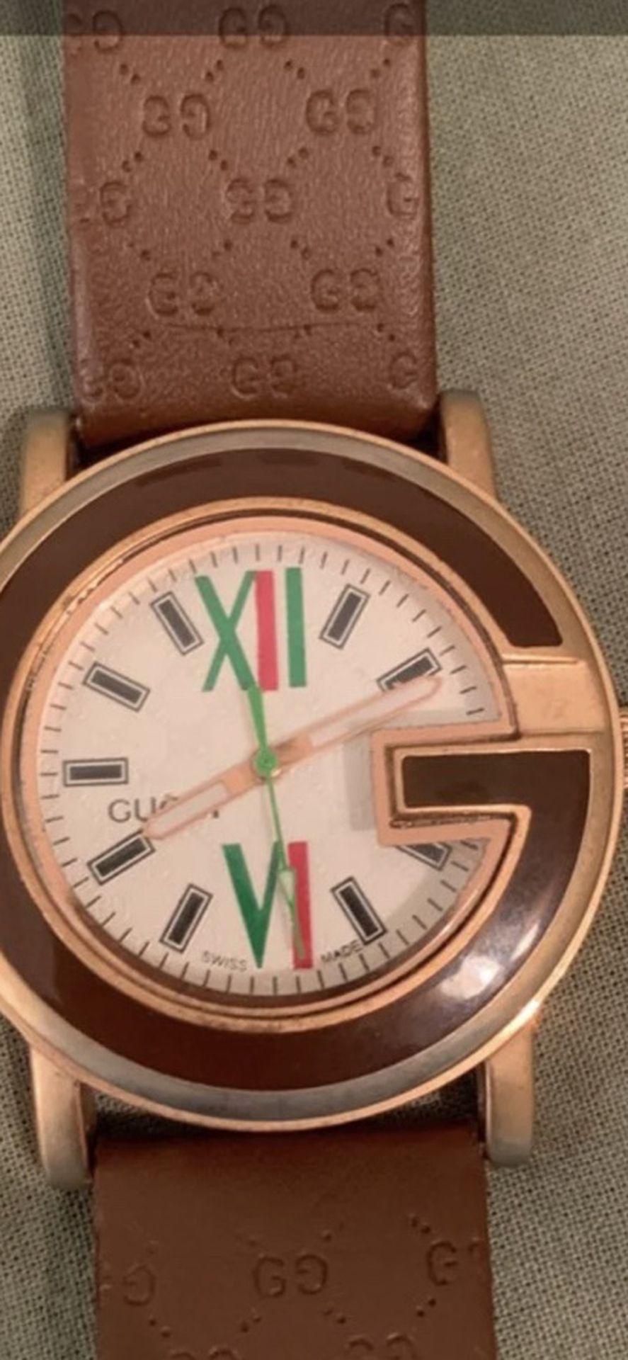 Gucci Watch Leather