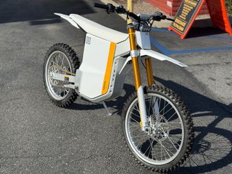 Electric Off road motorcycle 60+ mph 40% off retail