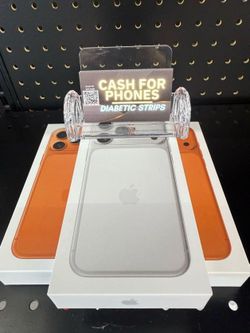 Apple iPhone 17  - Unlocked