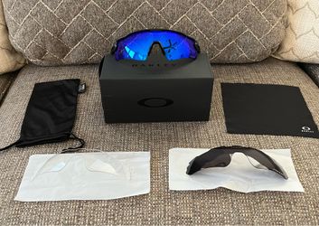 Oakley Radar