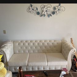 Ariyelle 75'' Upholstered Sofa New