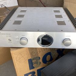 Music Hall Maven Receiver