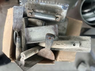 Tools To Work Cement & Tiles  $ 15.-Dlls.