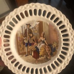 Set Of 2 Round Porcelain Wall art